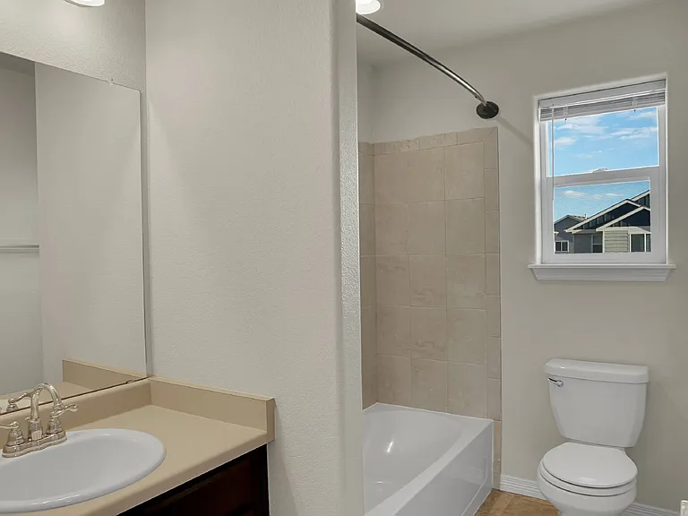 6782 Galpin Dr — Photo 26