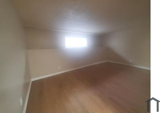 2nd image of 3650 W Toulouse St #B