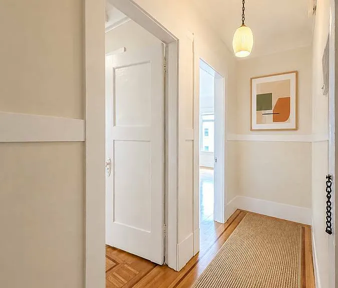1637 Clay St #8 — Photo 6