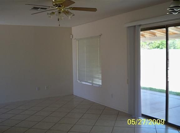 3rd image of 12405 N 123rd Dr