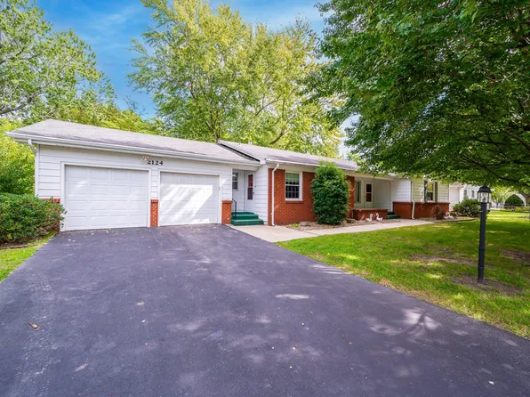 2124 S Kimbrough Avenue, Springfield, MO 65807