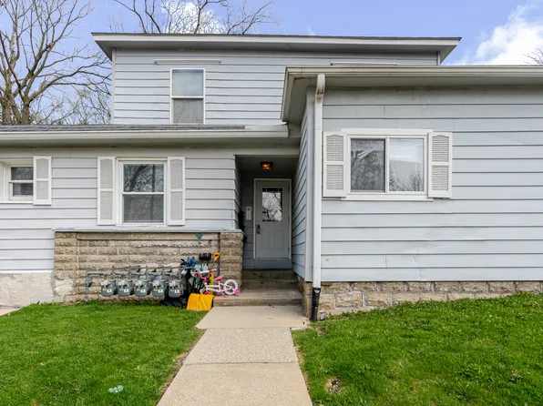 361 Locust St APT 3, Valparaiso, IN 46383