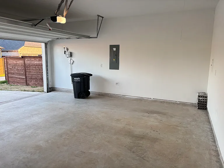 1832 Rustic Vine Rd #3 — Photo 5