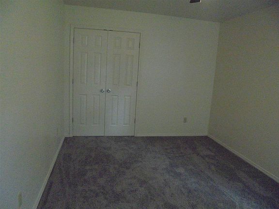 4th image of 426 S Eaton Ave