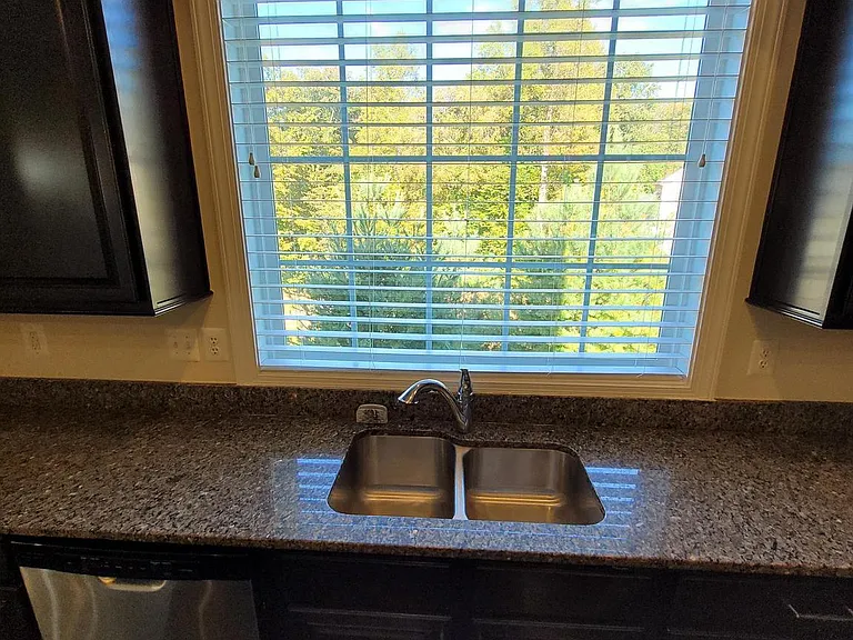 15406 Sir Edwards Dr — Photo 21