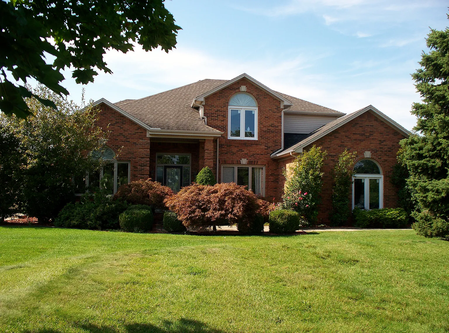 2162 River Rd photo 1