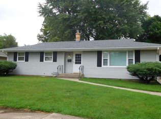 2214 Wyoming Dr, Rockford, IL