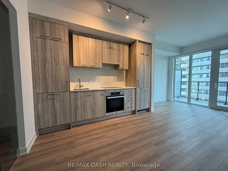 628 Church St #3601 — Photo 15