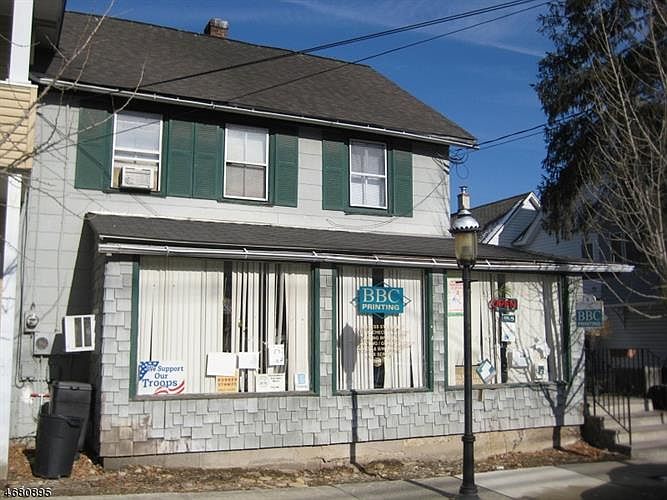 2nd image of 4 Main St #0