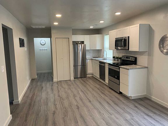 3rd image of 29 Wilburger St