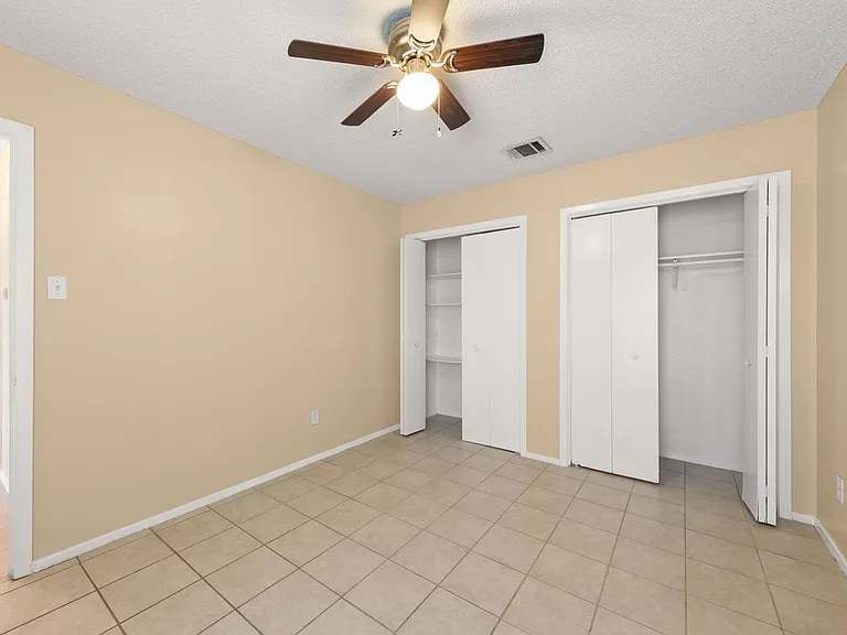 313 Greenlawn Blvd — Photo 23