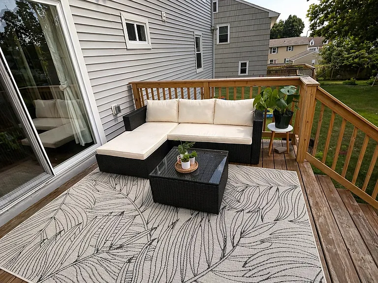 439 Oakwood St #212 — Photo 4