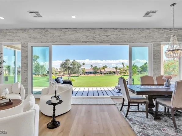 2916 Hawksdale Dr, Las Vegas, NV 89134