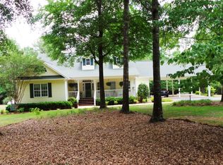 186 Fuller Rd, West Point, GA 31833