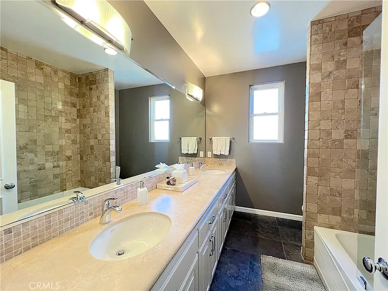 750 Bolsana Dr — Photo 47