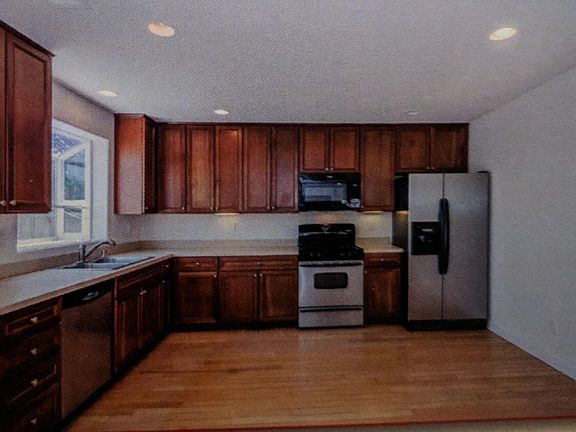 kitchen attached to livingroom