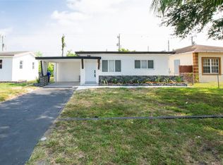 6215 Dewey St, Hollywood, FL 33023