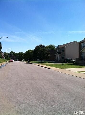 2nd image of 5361 Vernon Ave