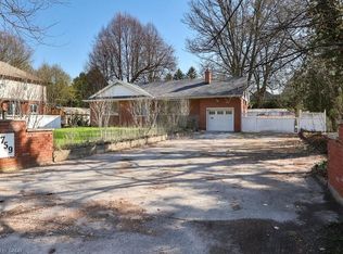 759 King Rd, Burlington, ON L7T3K7