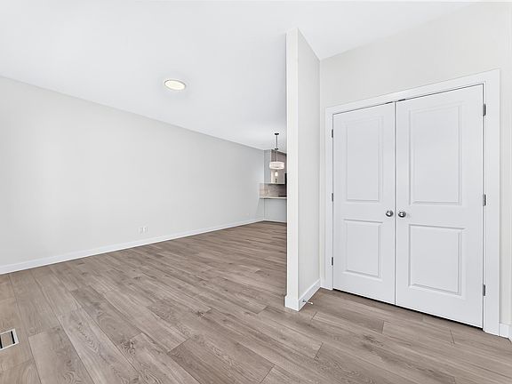 2nd image of 3816 Chrustawka Pl SW