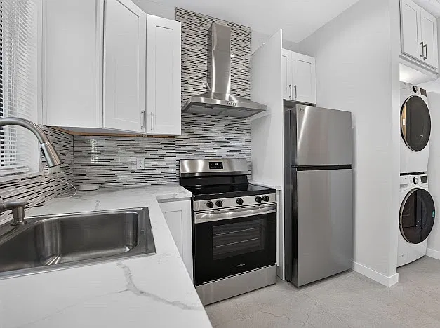 1 bed, 500 sqft, $1,950 — Photo 3