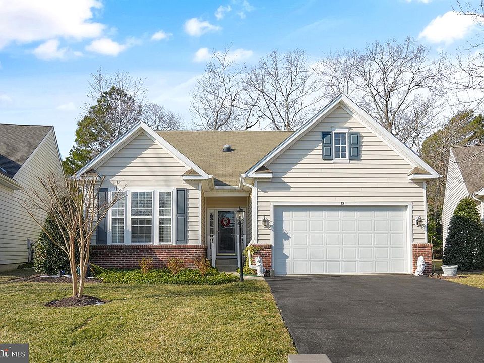 1st image of 12 Audubon Cir