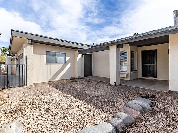 2nd image of 823 W ISABELLA Avenue