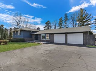 1518 Hainesville Rd, Round Lake, IL 60073