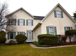 6751 Roberts Rd, Coopersburg, PA 18036