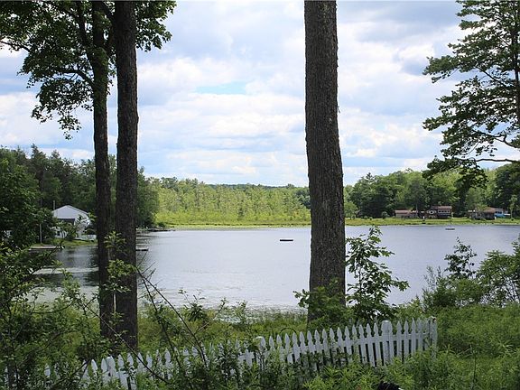 4th image of 240 Charles Kelley Rd