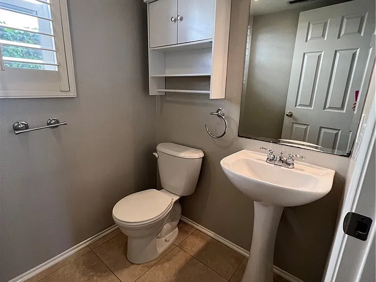 186 Cherrybrook Ln — Photo 12
