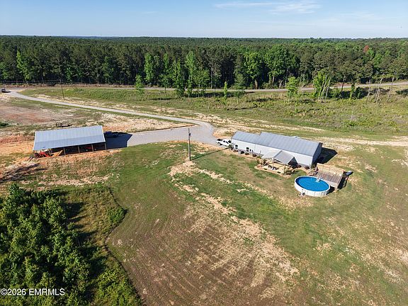 3rd image of 16140 County Road 210