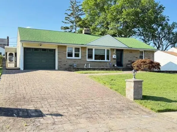 215 Alders Dr, Wilmington, DE 19803