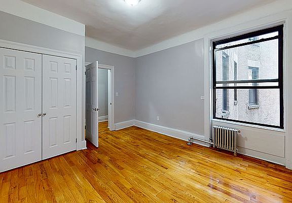 5th image of 701 W 180th St APT 41