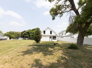 430 Maple St, Blanchard, MI 49310