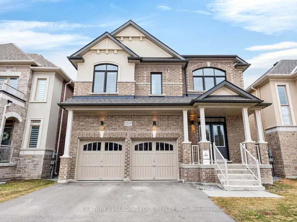 1217 Shankel Rd, Oshawa, ON L1K 3G2