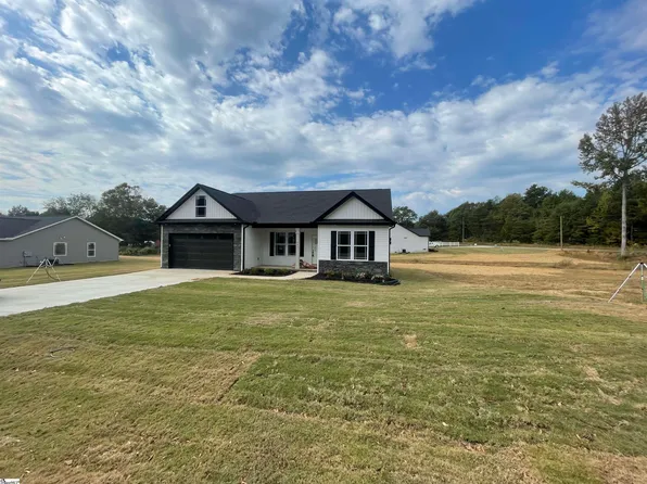 431 Brashears Rd, Campobello, SC 29322
