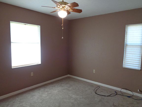 3rd image of 12425 SE 126th Ct
