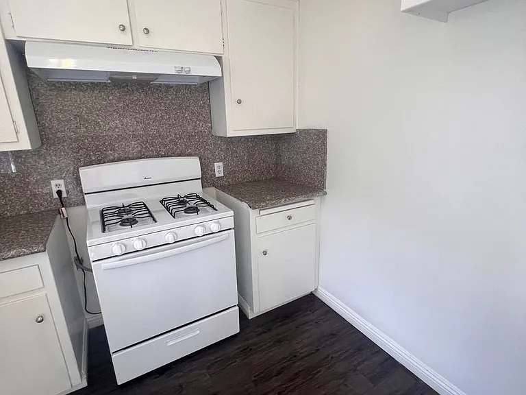 Ramona — Photo 19