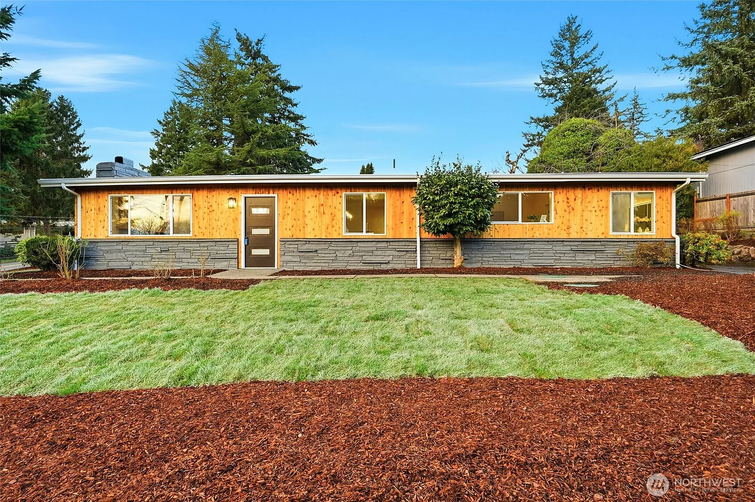 12832 84th Avenue S photo 1
