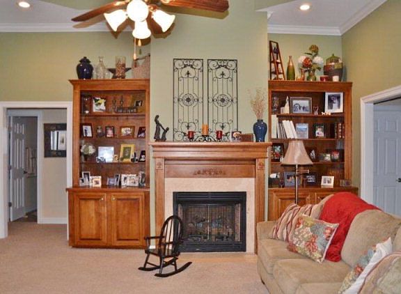 5th image of 4624 San Saba Dr