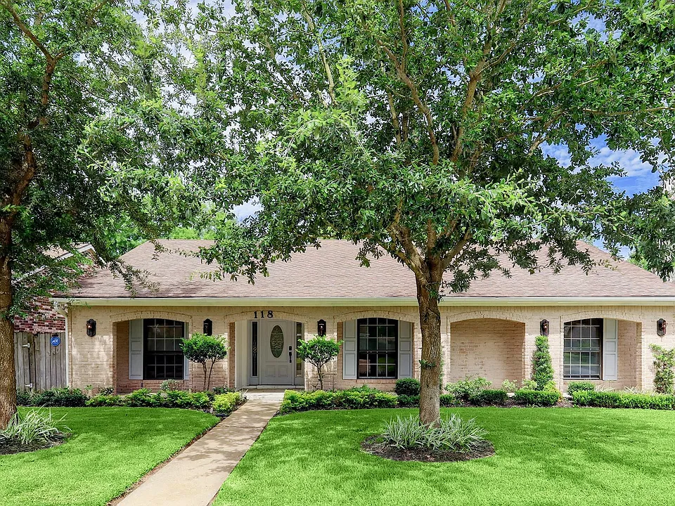 118 Coppersmith Dr