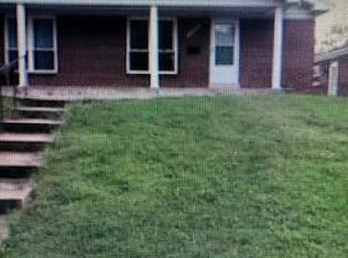 10134 Buffton Dr, Saint Louis, MO 63123