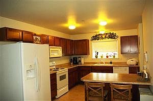 4th image of 2238 Bobs Hollow Ln