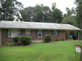 317 Coravan Dr, Winston Salem, NC 27106
