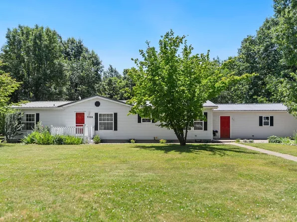 7329 E 500 N, North Webster, IN 46555