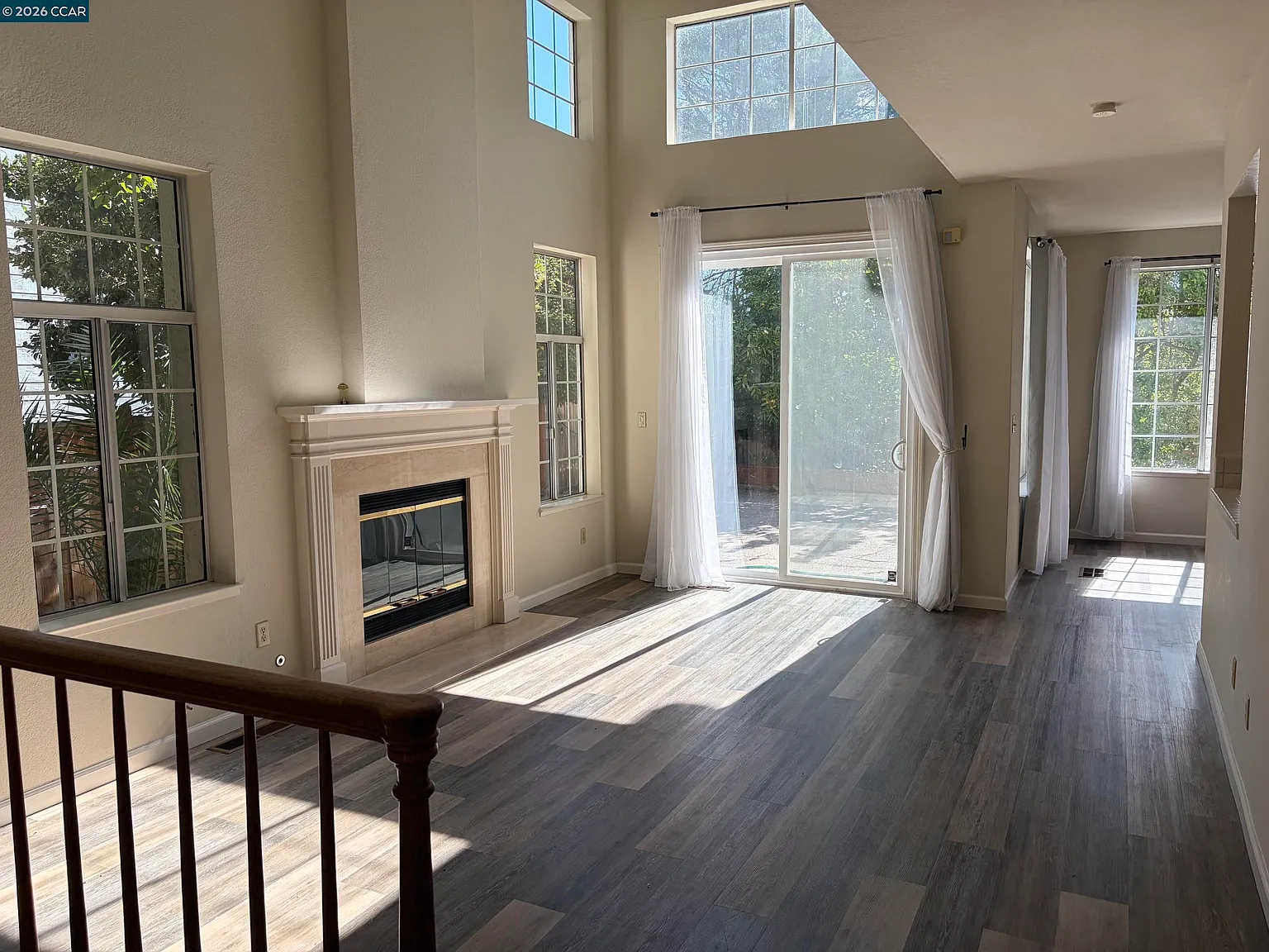 3 bed, 1862 sqft, $4,950 — Photo 4