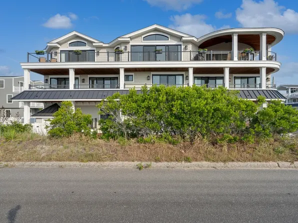 10 47th St, Sea Isle City, NJ 08243