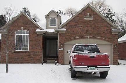 2nd image of 57327 Junction Ct