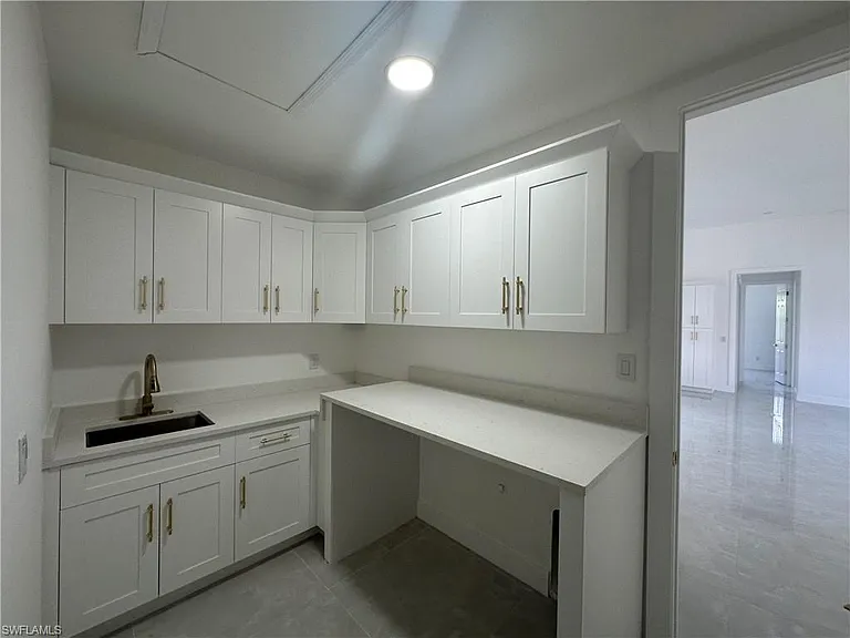 2220 SE 18th Ave — Photo 22